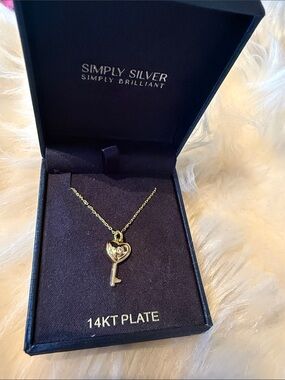 14KT Gold-Plated Heart Key Pendant Necklace - Gold
